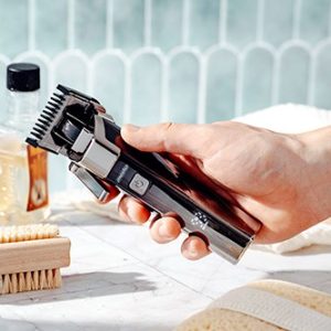 Mesko MS 2842 hiustenleikkuukone LCD-näytöllä - USB-c