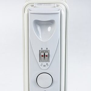 Ravanson OH-09 sähkölämmitin Öljy sähköinen tilanlämmitin Sisä Harmaa 2000 W