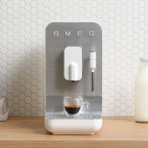 Smeg Collection Espresso-kahvinkeitin BCC12WHMEU Valkoinen