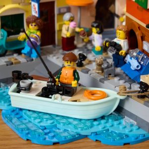 LEGO IDEAS 21359 Italian Riviera