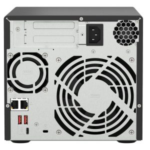 QNAP TS-473A + QSW-1105-5T Bundle Pack NAS Tower Ryzen Embedded V1500B 8 Gt DDR4 0 TB QNAP Turbo System Musta